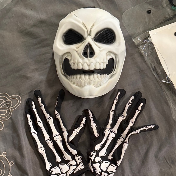 NWT Skeleton Halloween Costume - Picture 13 of 15